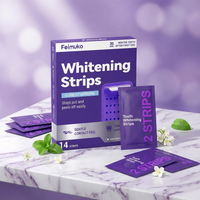 Bandes blanchissantes Vyora packaging violet sur marbre - Vyora whitening strips purple packaging on marble